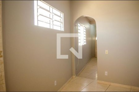 Cozinha de apartamento para alugar com 3 quartos, 75m² em Setor dos Funcionários, Goiânia