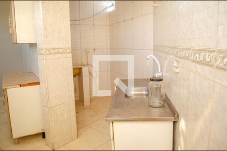 Cozinha de apartamento para alugar com 3 quartos, 75m² em Setor dos Funcionários, Goiânia