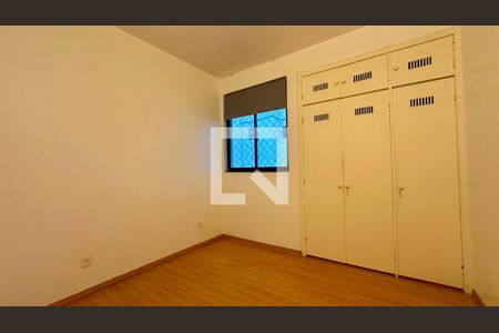 Quarto de apartamento à venda com 3 quartos, 200m² em Santa Lúcia, Belo Horizonte