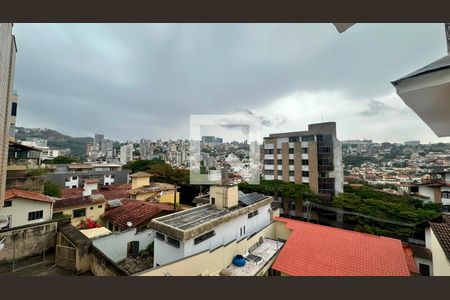 Vista de apartamento à venda com 3 quartos, 200m² em Santa Lúcia, Belo Horizonte