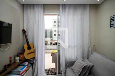 Varanda  de apartamento para alugar com 2 quartos, 60m² em Lajeado, Cotia