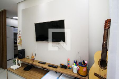 Sala Estar/ TV de apartamento para alugar com 2 quartos, 60m² em Lajeado, Cotia