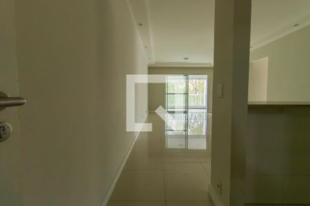 Sala de apartamento para alugar com 3 quartos, 105m² em Chácara Pavoeiro, Cotia