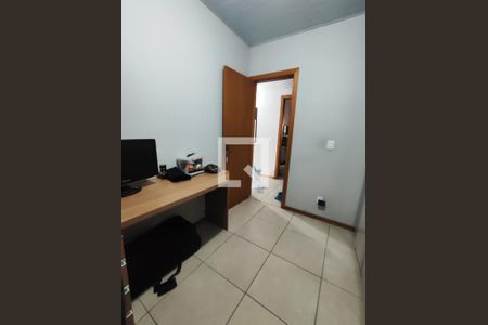Quarto de casa de condomínio para alugar com 2 quartos, 48m² em Formoza, Alvorada