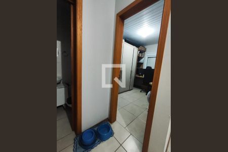 Quarto de casa de condomínio para alugar com 2 quartos, 48m² em Formoza, Alvorada