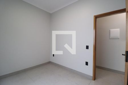 Quarto 2 de casa para alugar com 3 quartos, 75m² em Santa Rosa, Uberlândia