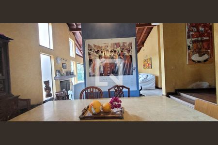 Casa à venda com 4 quartos, 501m² em Morumbi, São Paulo