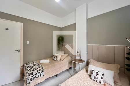 Quarto 1 de apartamento à venda com 2 quartos, 66m² em Ipanema, Rio de Janeiro