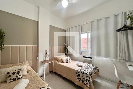 Quarto 1 de apartamento à venda com 2 quartos, 66m² em Ipanema, Rio de Janeiro
