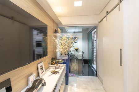 Sala de TV de apartamento à venda com 3 quartos, 129m² em São Luiz, Belo Horizonte