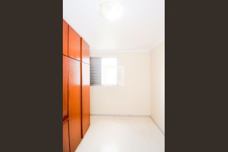 Quarto 1 de apartamento para alugar com 2 quartos, 60m² em Jardim Terezopolis, Guarulhos
