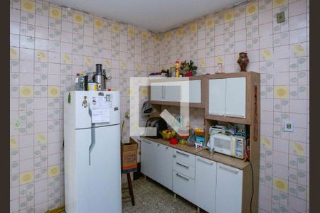Cozinha de casa à venda com 2 quartos, 125m² em Taboão, Diadema
