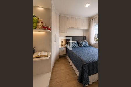 Quarto 1 de apartamento para alugar com 2 quartos, 60m² em São Sebastião, Porto Alegre