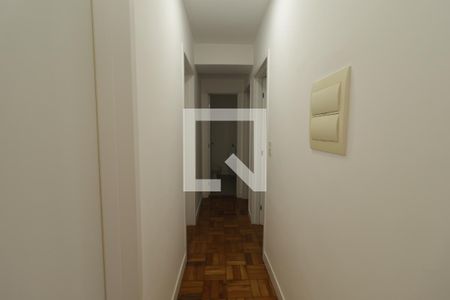 Corredor de apartamento para alugar com 2 quartos, 57m² em Vila Deodoro, São Paulo
