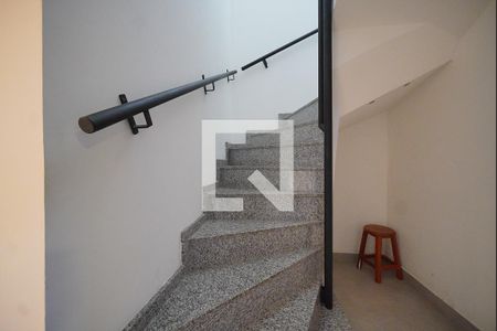 Escada de Acesso a Cobertura de casa para alugar com 3 quartos, 125m² em Santa Monica, Florianópolis