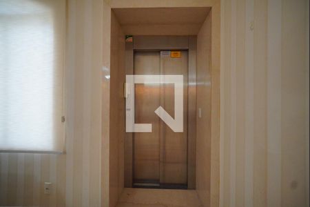 Elevador de casa para alugar com 5 quartos, 350m² em Jardim Atlântico, Florianópolis