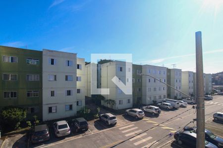 Vista Quarto 1 de apartamento para alugar com 3 quartos, 65m² em Parque Pinheiros, Taboão da Serra