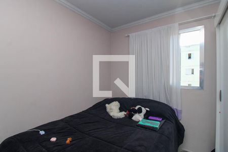 Quarto 2 de apartamento para alugar com 3 quartos, 65m² em Parque Pinheiros, Taboão da Serra