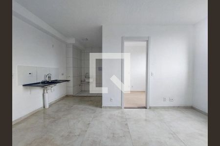 Sala de apartamento para alugar com 2 quartos, 34m² em Jardim São Luís, São Paulo