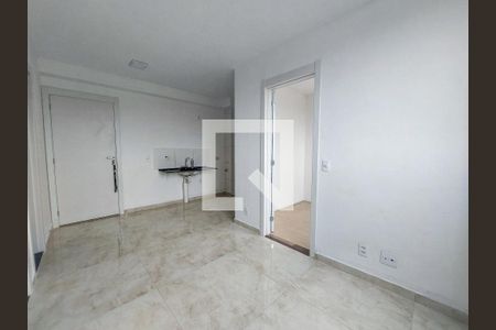Sala/Cozinha de apartamento para alugar com 2 quartos, 34m² em Jardim São Luís, São Paulo