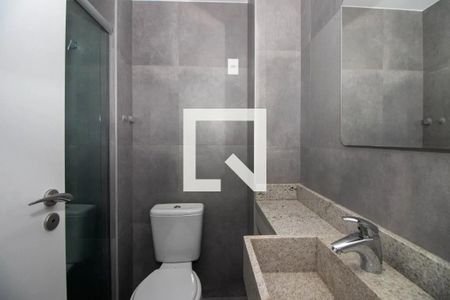Banheiro de apartamento para alugar com 2 quartos, 35m² em Mont’Serrat, Porto Alegre