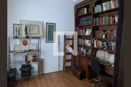 Quarto de casa à venda com 3 quartos, 300m² em Nova Campinas, Campinas