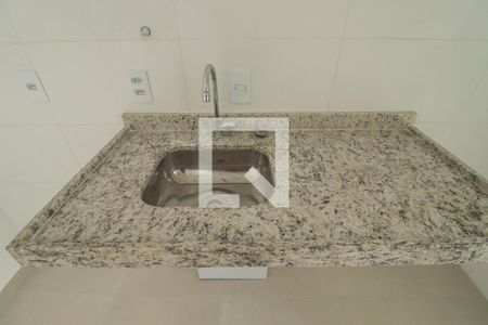 Cozinha e Área de Serviço de apartamento à venda com 2 quartos, 59m² em Vila Bandeirantes, São Paulo