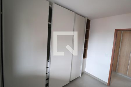 Quarto 1 de apartamento para alugar com 3 quartos, 95m² em Cazeca, Uberlândia