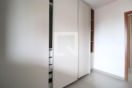 Quarto 1 de apartamento para alugar com 3 quartos, 95m² em Cazeca, Uberlândia