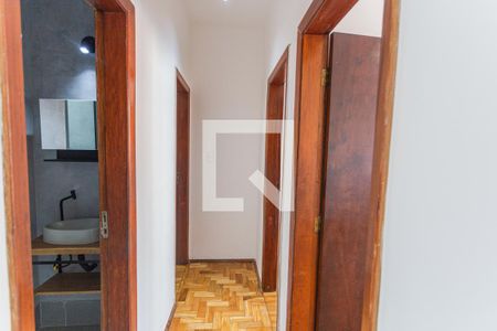 Corredor de apartamento para alugar com 3 quartos, 100m² em Anchieta, Belo Horizonte
