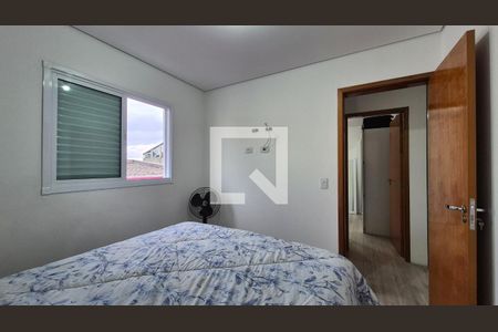 Quarto de apartamento para alugar com 2 quartos, 100m² em Vila Cecilia Maria, Santo André