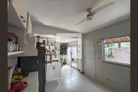 Casa de Condomínio para alugar com 4 quartos, 400m² em Jacarepaguá, Rio de Janeiro