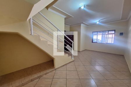 Sala de casa à venda com 3 quartos, 149m² em Vila Sacadura Cabral, Santo André
