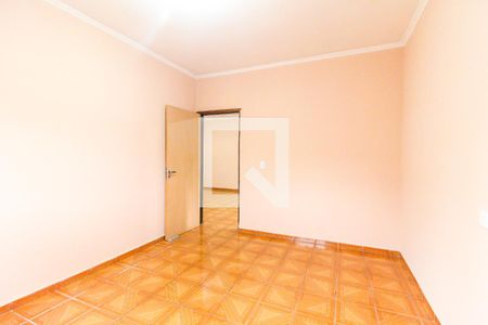 Quarto 1 de casa para alugar com 3 quartos, 300m² em Cidade Líder, São Paulo