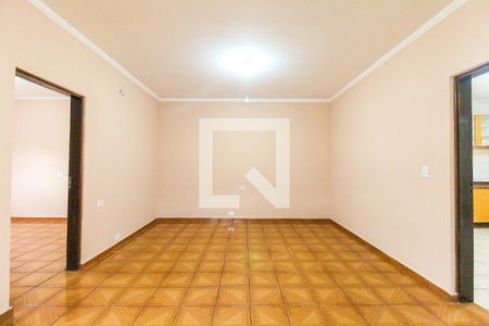 Sala de casa para alugar com 3 quartos, 300m² em Cidade Líder, São Paulo