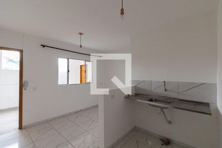 Sala e Cozinha de casa para alugar com 1 quarto, 50m² em Vila Buenos Aires, São Paulo