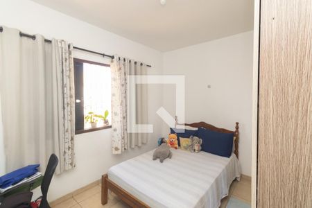 Quarto 2 de casa à venda com 2 quartos, 114m² em Parque Edu Chaves, São Paulo