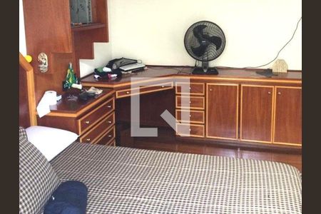 Casa à venda com 4 quartos, 550m² em Alphaville Residencial Zero, Barueri