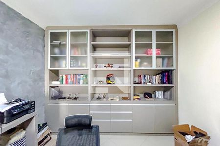 Casa à venda com 4 quartos, 213m² em Penha de França, São Paulo