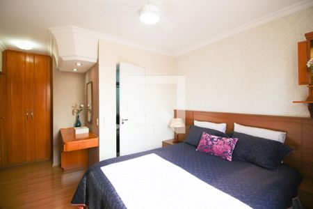 Suíte  de apartamento à venda com 3 quartos, 116m² em Vila Olímpia, São Paulo