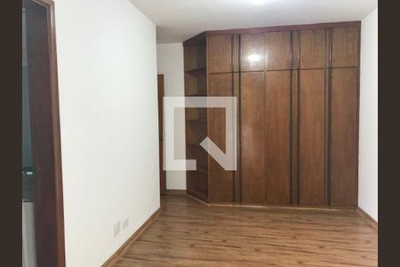 Apartamento para alugar com 4 quartos, 132m² em Indianópolis, São Paulo
