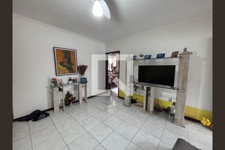 Sala de casa de condomínio para alugar com 3 quartos, 290m² em Vargem Pequena, Rio de Janeiro