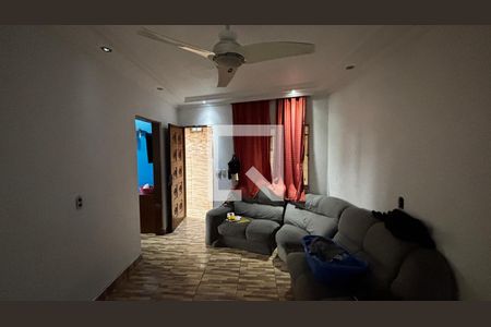 Sala de casa para alugar com 2 quartos, 65m² em Cata Preta, Santo André
