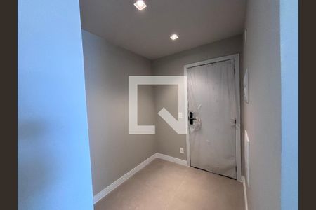 Hall de apartamento para alugar com 2 quartos, 89m² em Recreio dos Bandeirantes, Rio de Janeiro