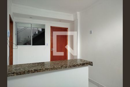 Sala e cozinha americana de kitnet/studio para alugar com 1 quarto, 35m² em Vila Carrão, São Paulo