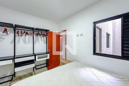 Quarto 1 de apartamento para alugar com 2 quartos, 55m² em Vila Antonina, São Paulo