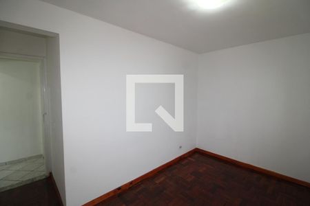 Quarto 1 de apartamento para alugar com 2 quartos, 67m² em Vila Vitorio Mazzei, São Paulo