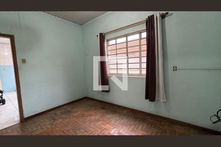 Casa à venda com 7 quartos, 320m² em Parque Sevilha, São Paulo
