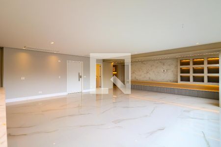 Apartamento à venda com 3 quartos, 211m² em Real Parque, São Paulo