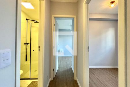 Corredor de apartamento para alugar com 2 quartos, 41m² em Cidade Ademar, São Paulo